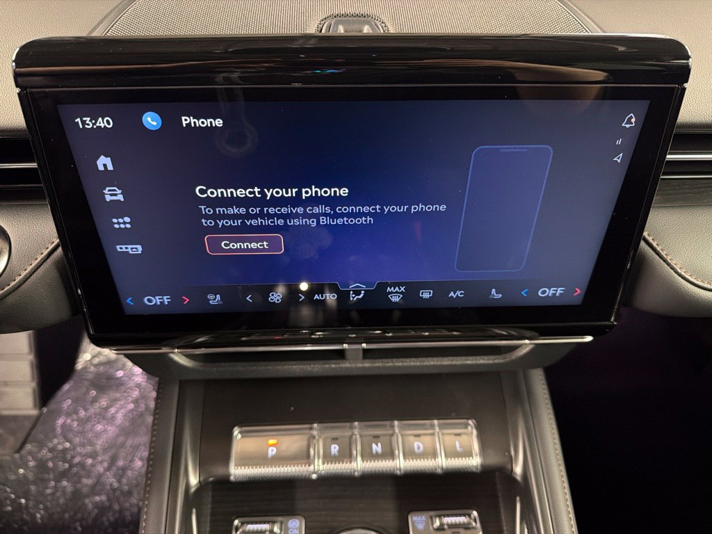 New 2026 Lincoln Nautilus Reserve AWD/4WD image 10