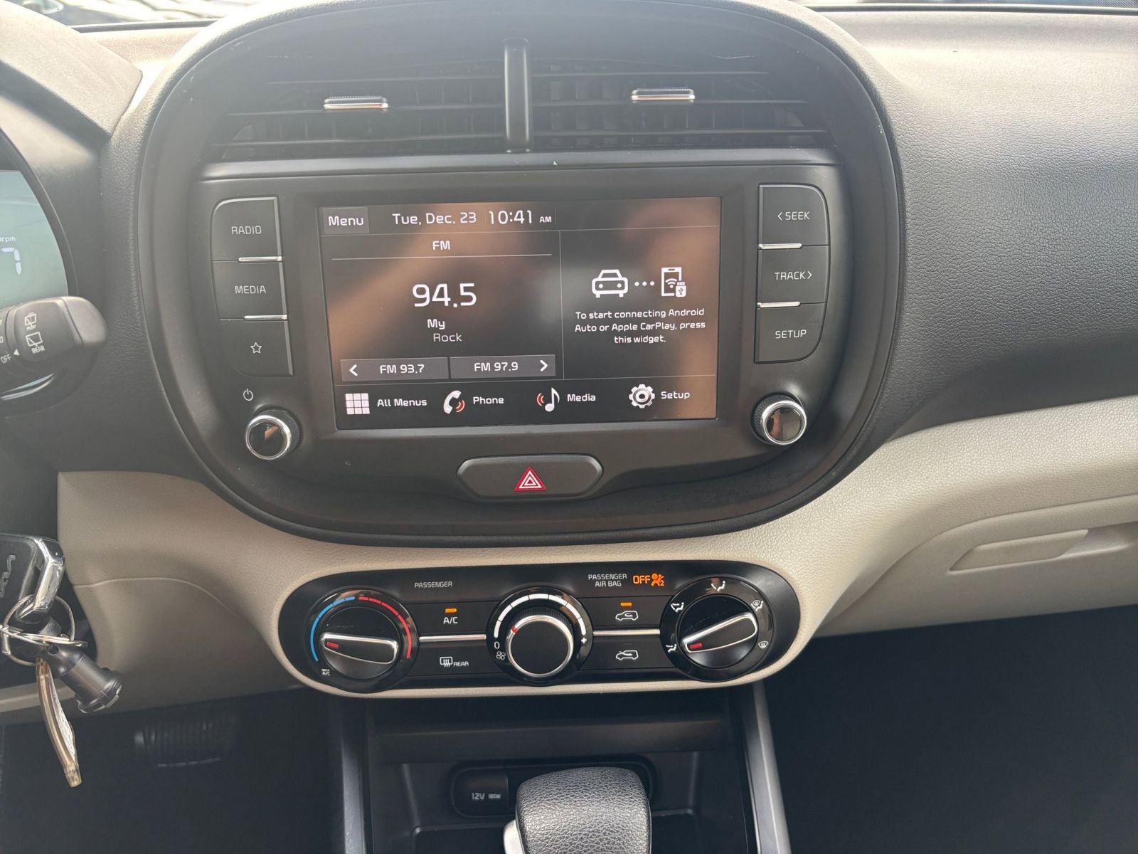 Used 2025 Kia Soul LX w/ LX Technology Package image 18