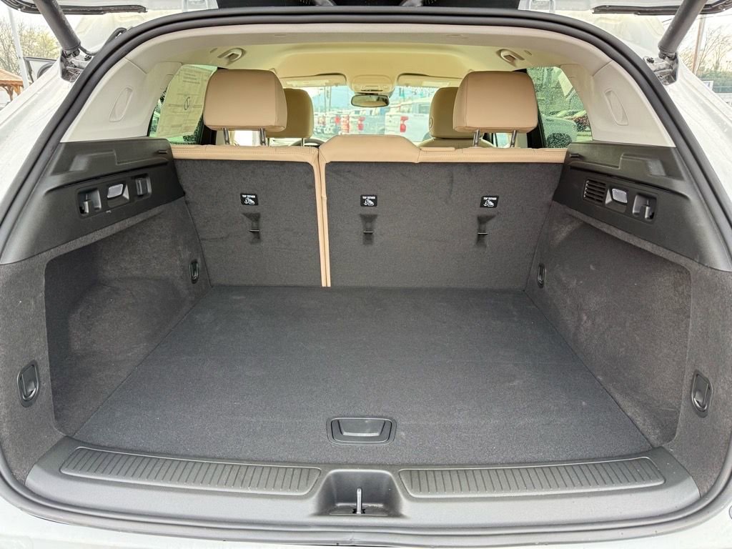 Used 2025 Buick Envision Preferred image 14