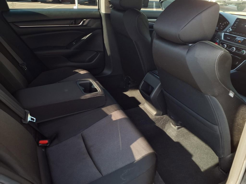 Used 2020 Honda Accord LX image 21