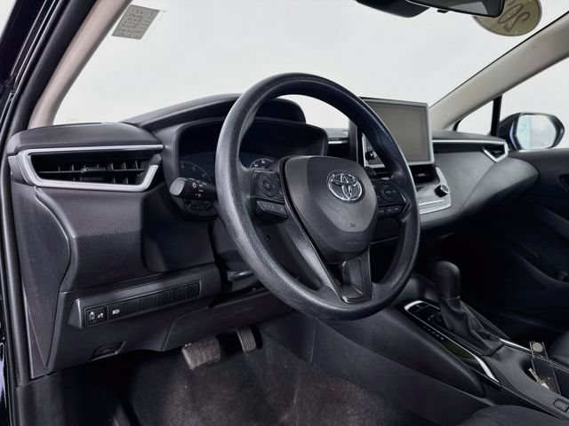Used 2024 Toyota Corolla LE FWD image 9