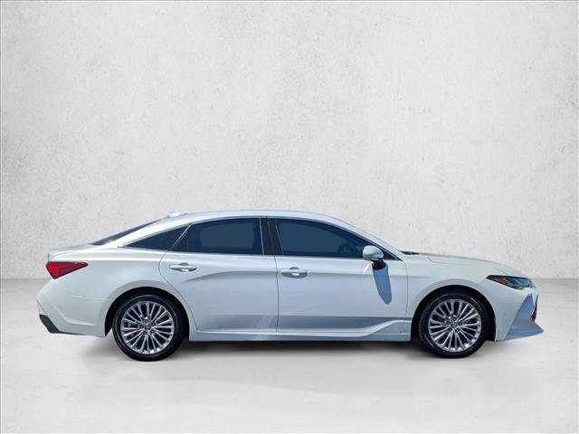 Used 2020 Toyota Avalon Limited w/ Carpet Mat Package FWD image 4