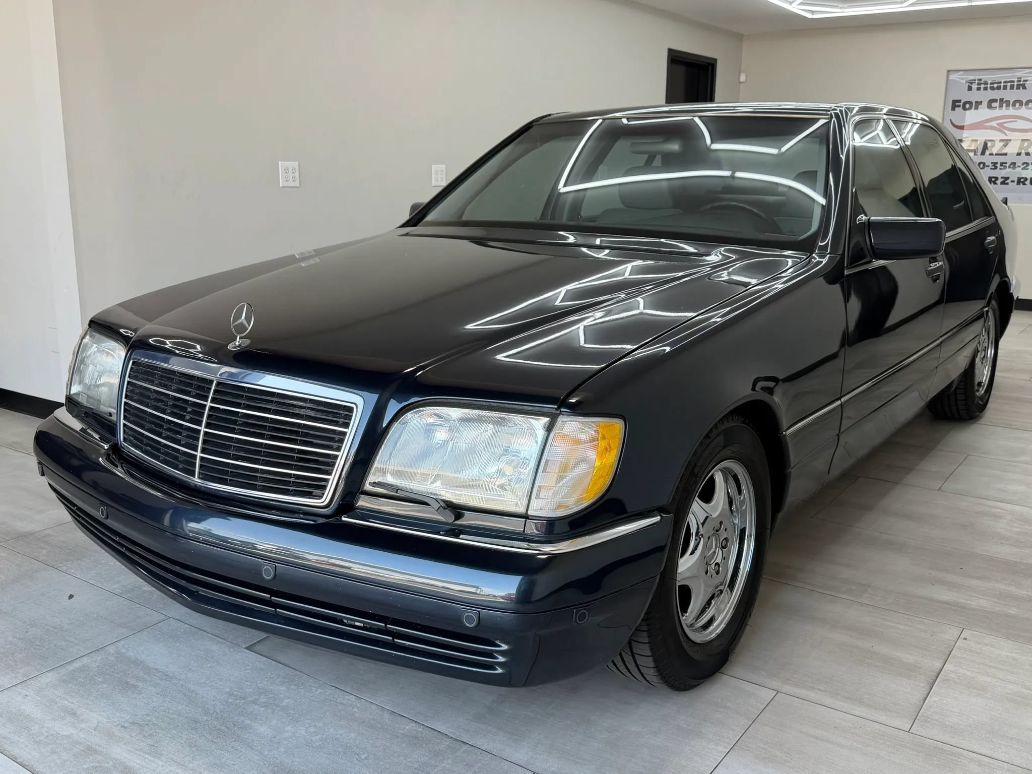 Used 1997 Mercedes-Benz S 420 image 1