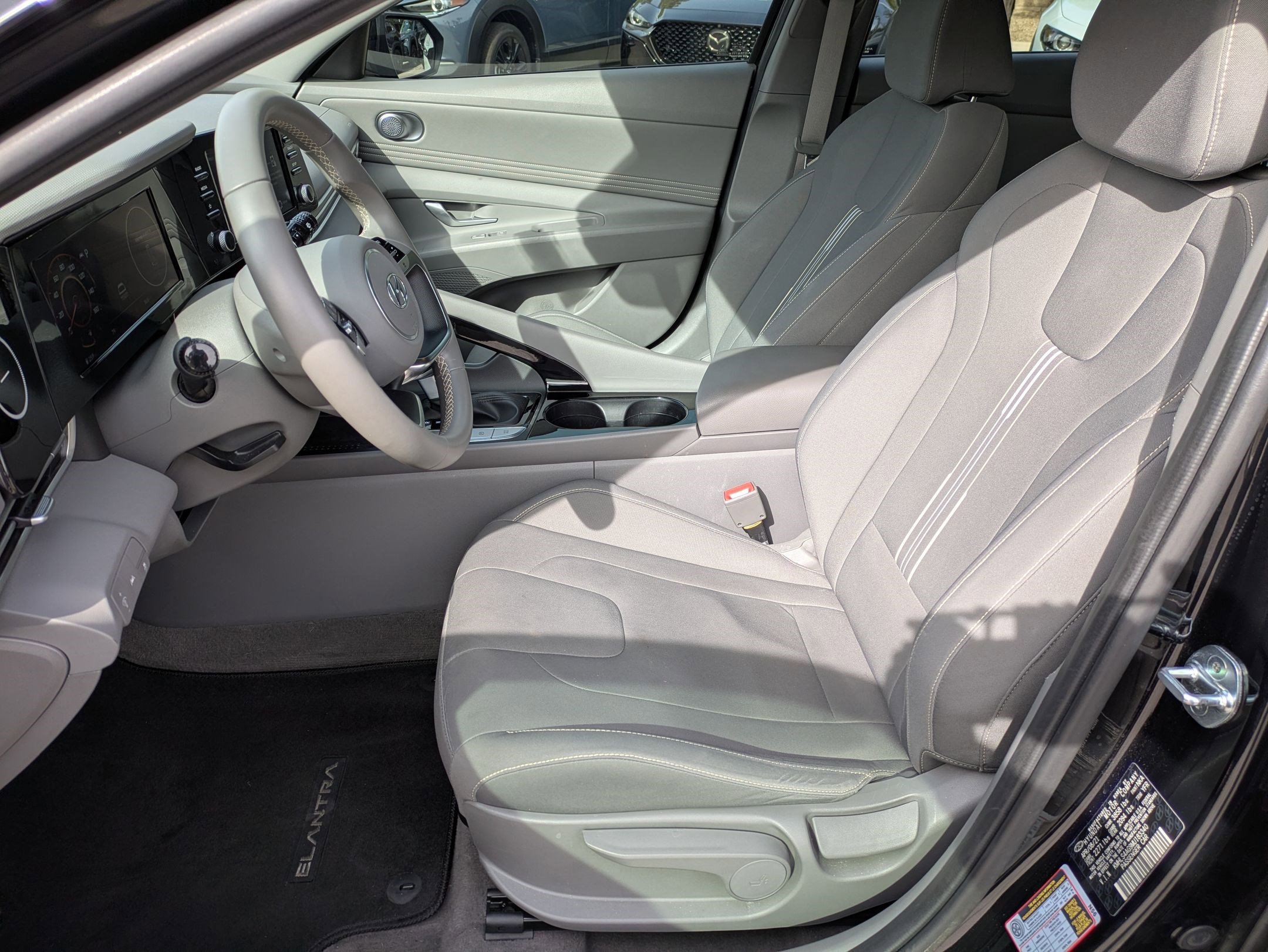 Used 2021 Hyundai Elantra SEL w/ Convenience Package FWD image 23