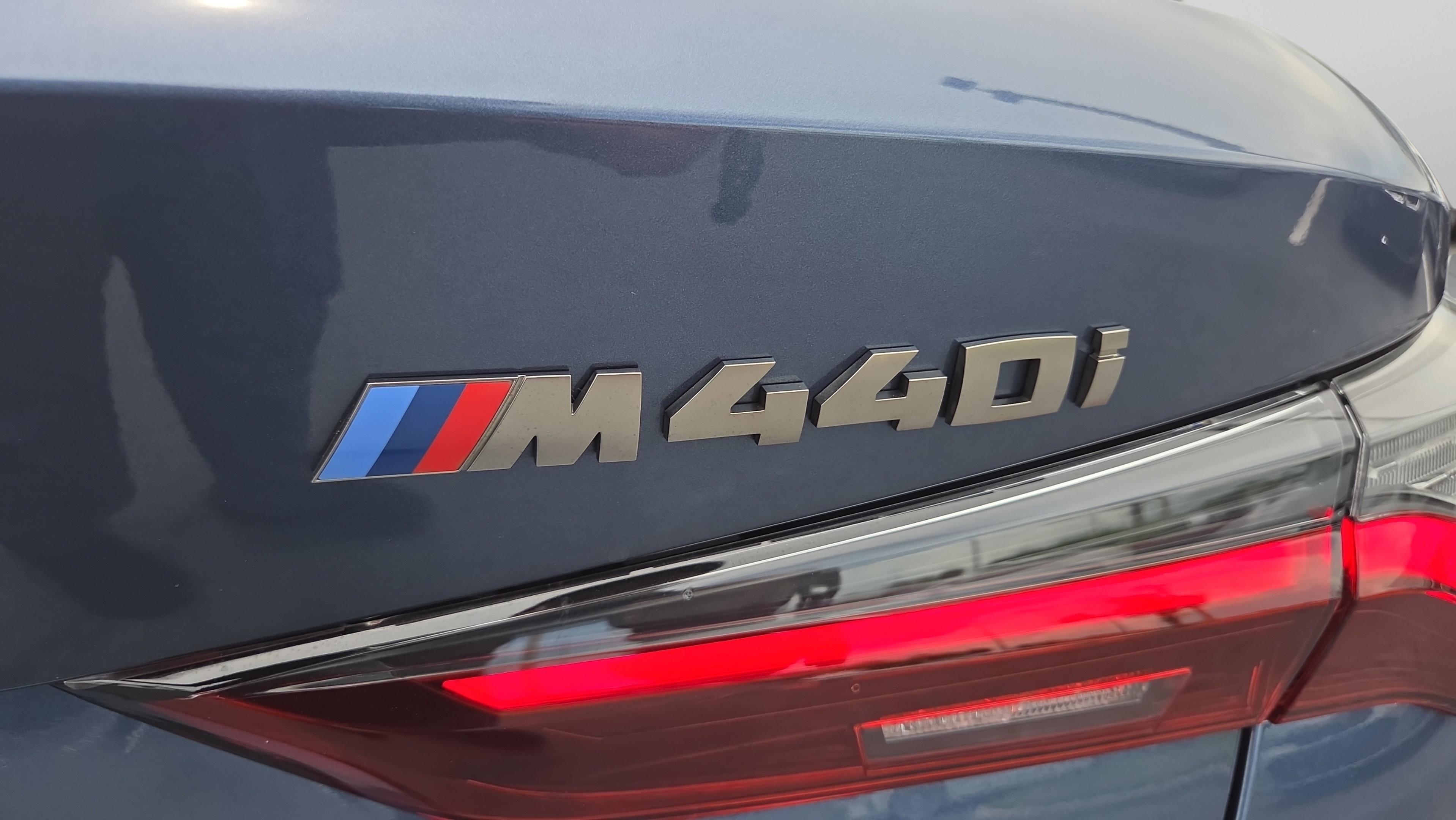 Used 2022 BMW M440i Convertible w/ Premium Package RWD image 35