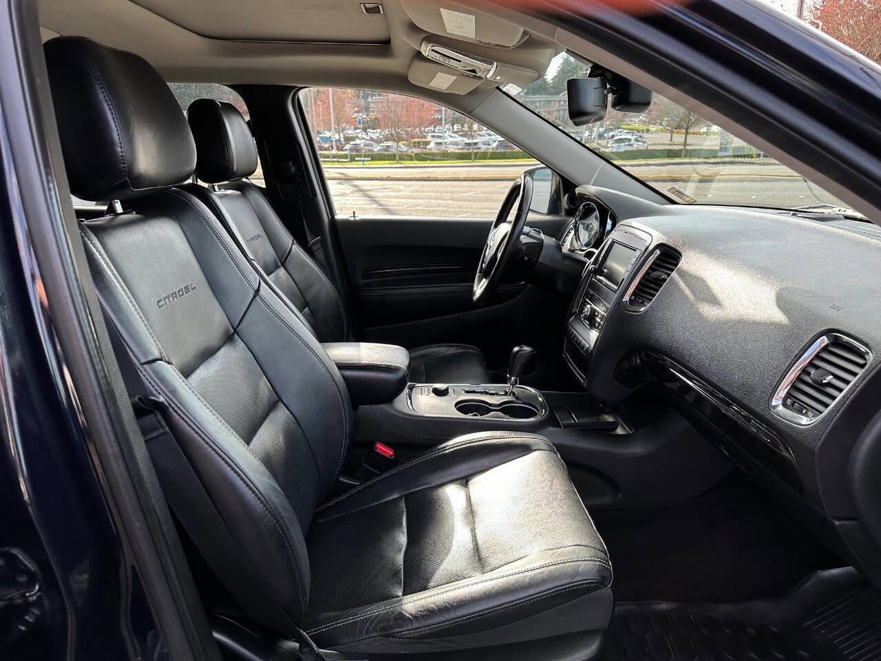 Used 2011 Dodge Durango Citadel w/ Trailer Tow Group IV image 21