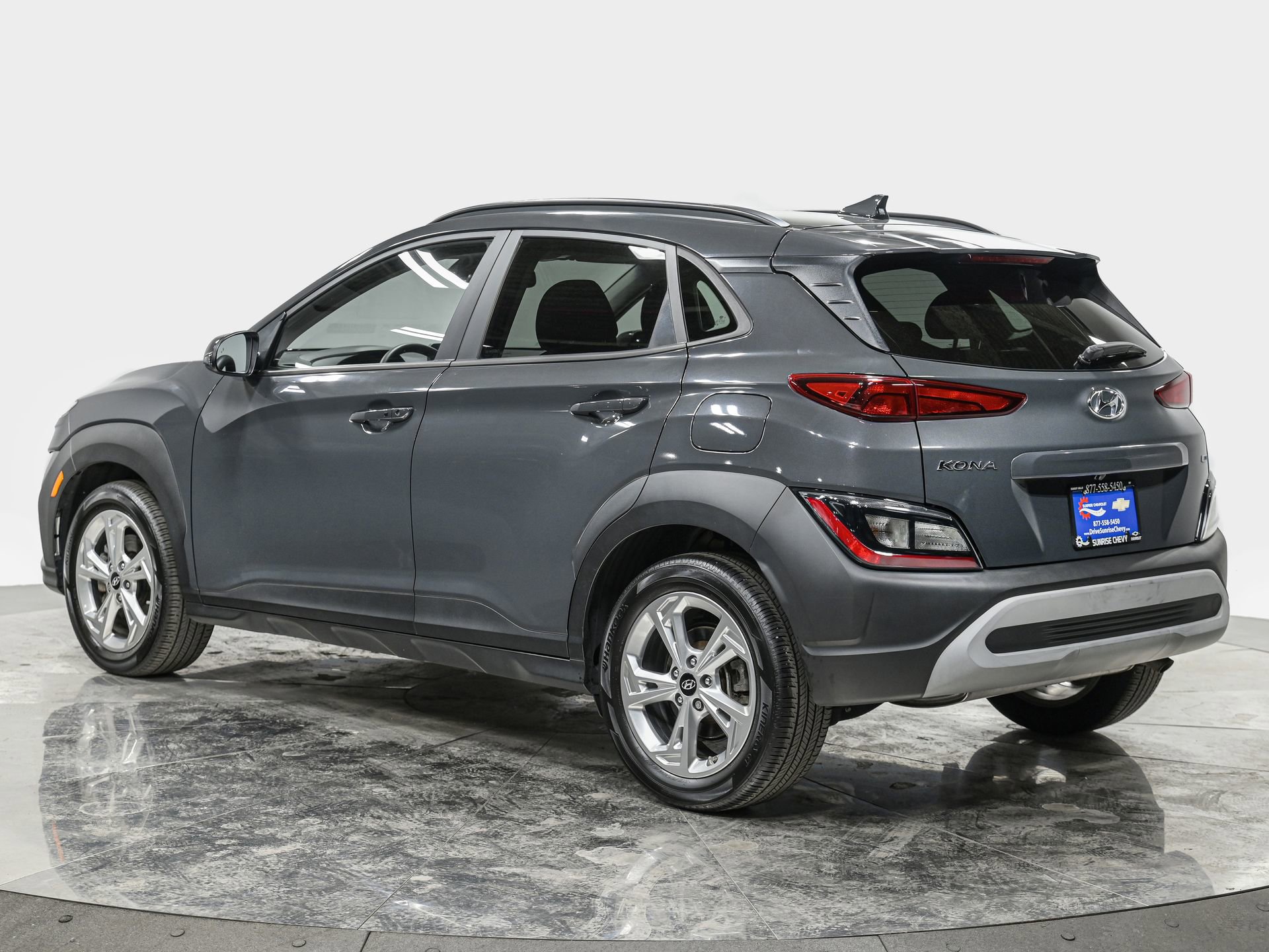 Used 2023 Hyundai Kona SEL w/ Cargo Package AWD/4WD image 4