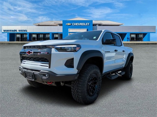 New 2025 Chevrolet Colorado ZR2 w/ ZR2 Bison Edition image 7