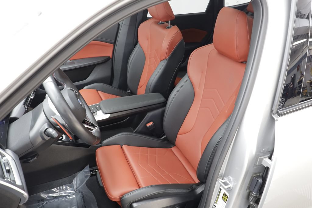 Certified 2025 BMW X1 M35i AWD/4WD image 14