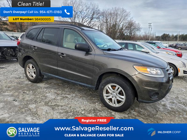 Used 2012 Hyundai Santa Fe GLS image 5