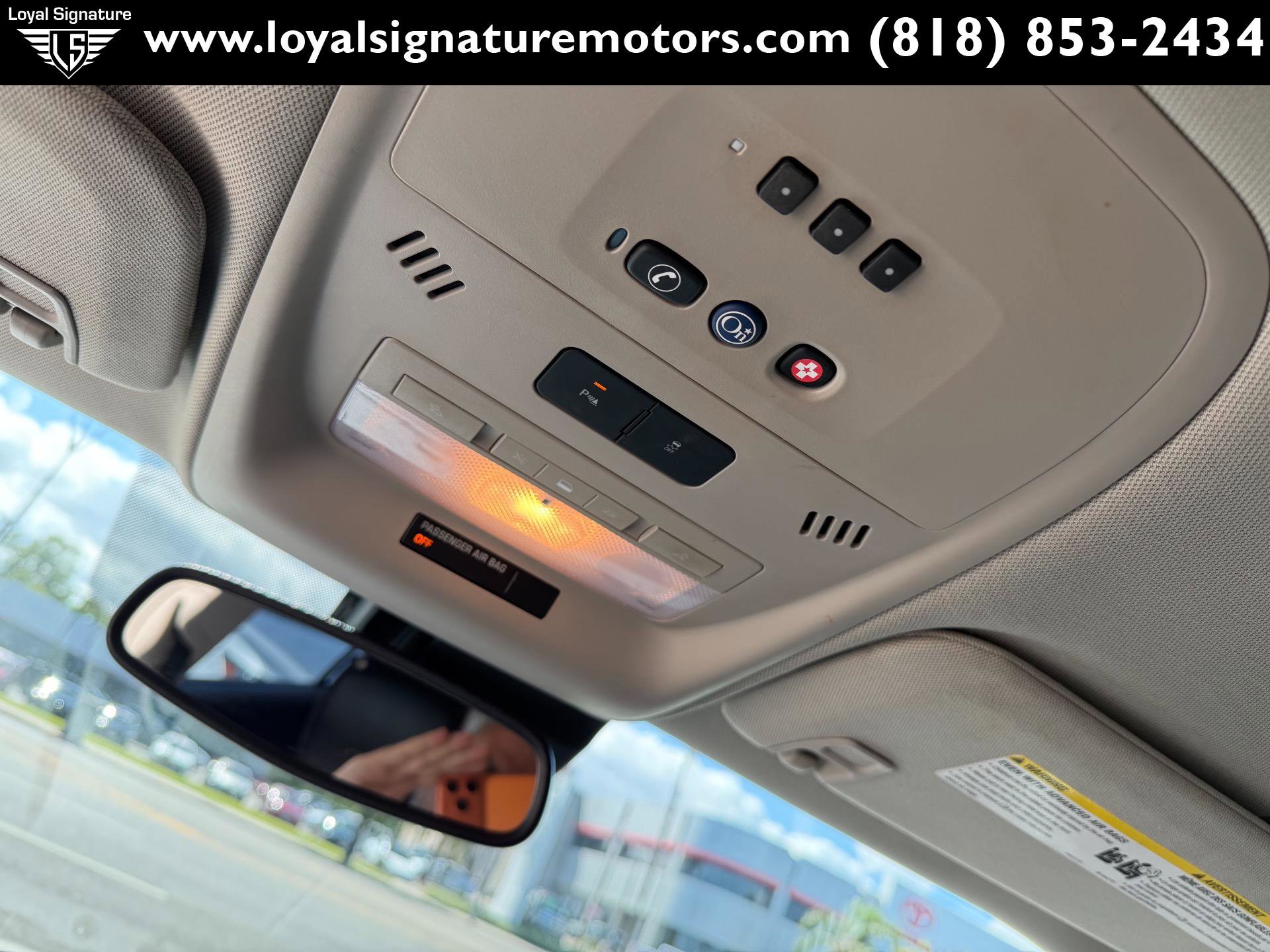 Used 2012 Chevrolet Volt Premium w/ Premium Trim Package FWD image 22