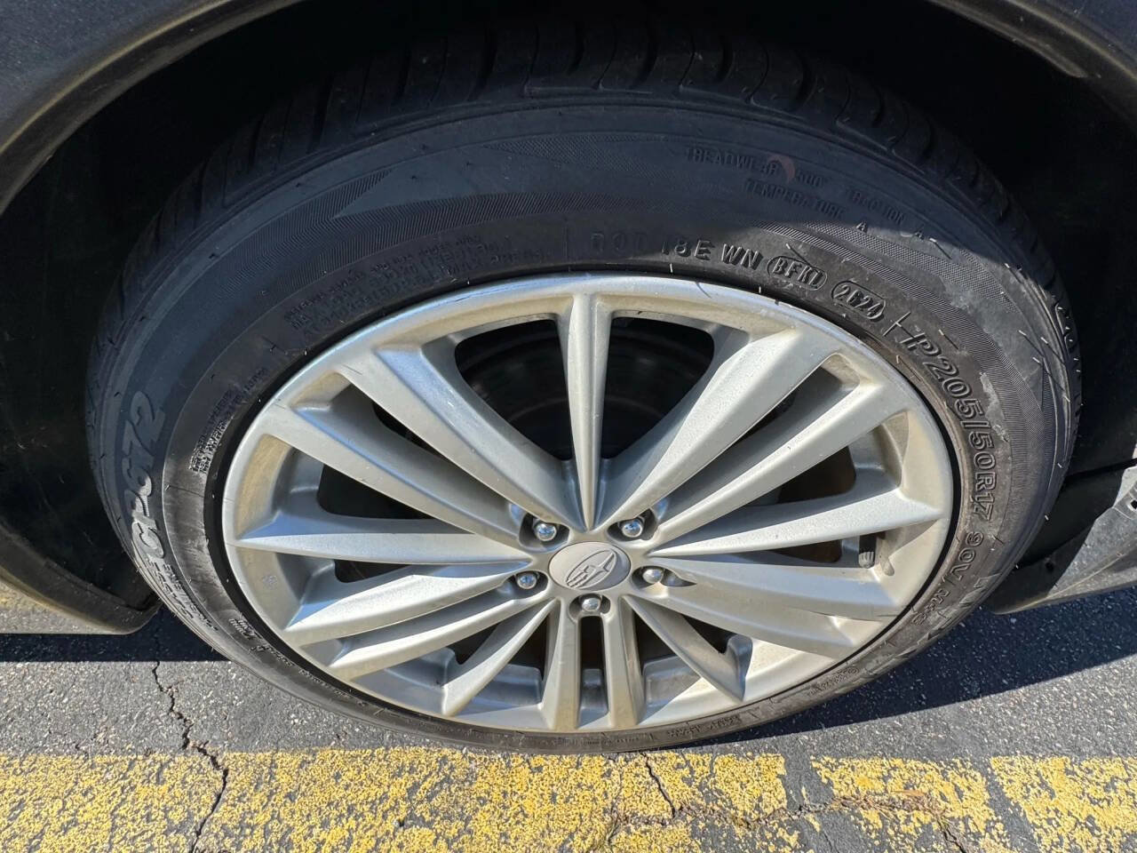 Used 2013 Subaru Impreza 2.0i Limited image 33