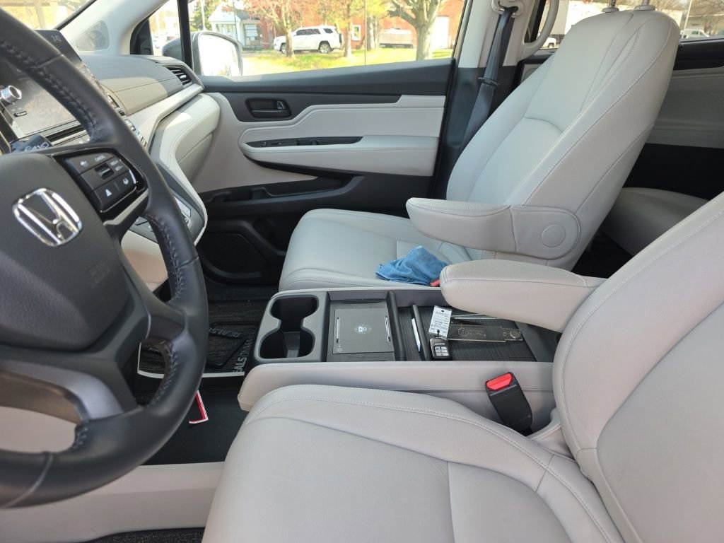 Used 2025 Honda Odyssey EX-L image 21