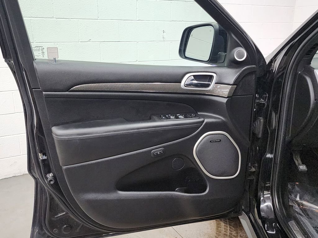 Used 2021 Jeep Grand Cherokee Trackhawk image 9