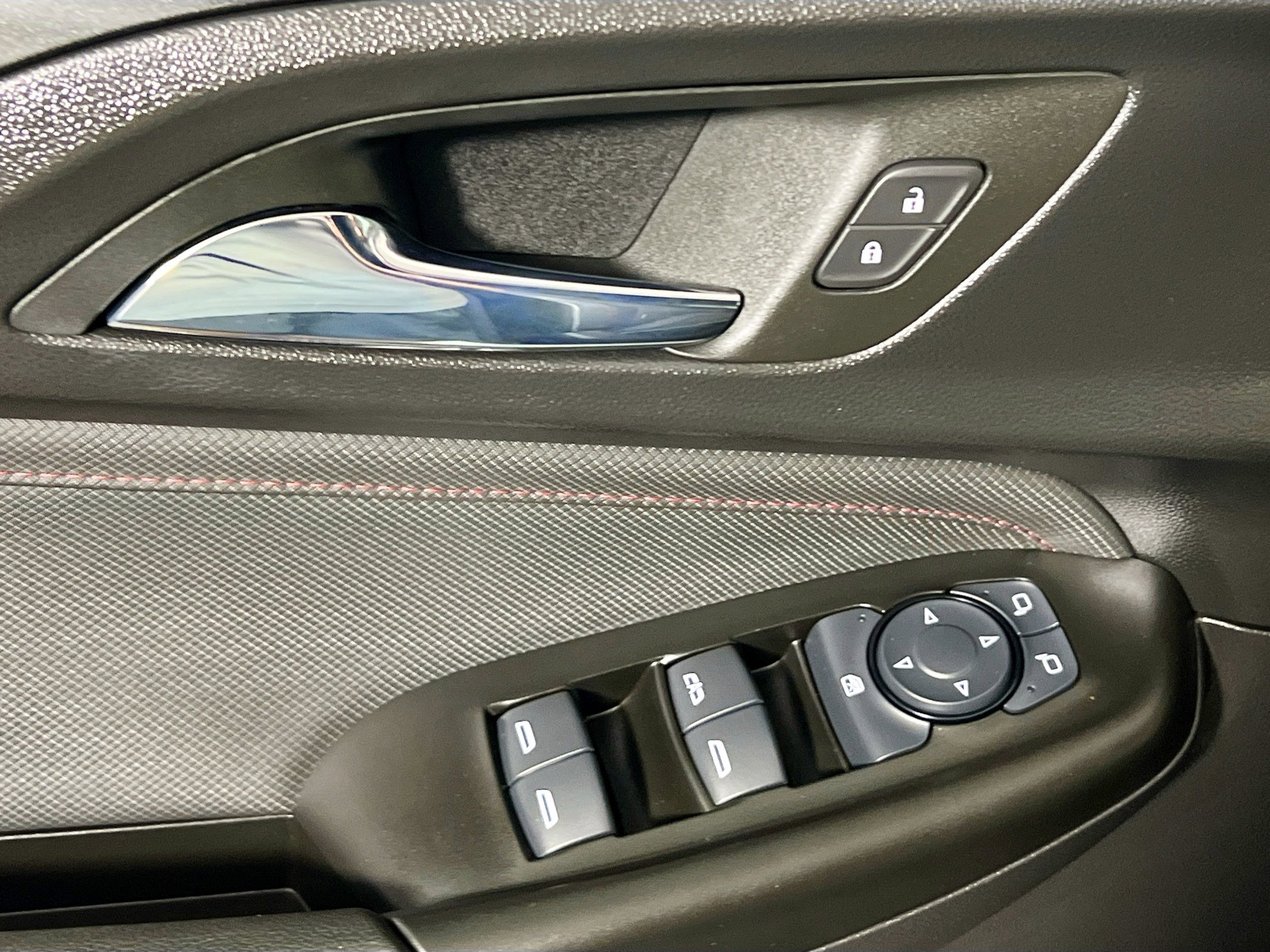 Used 2023 Chevrolet TrailBlazer RS image 16