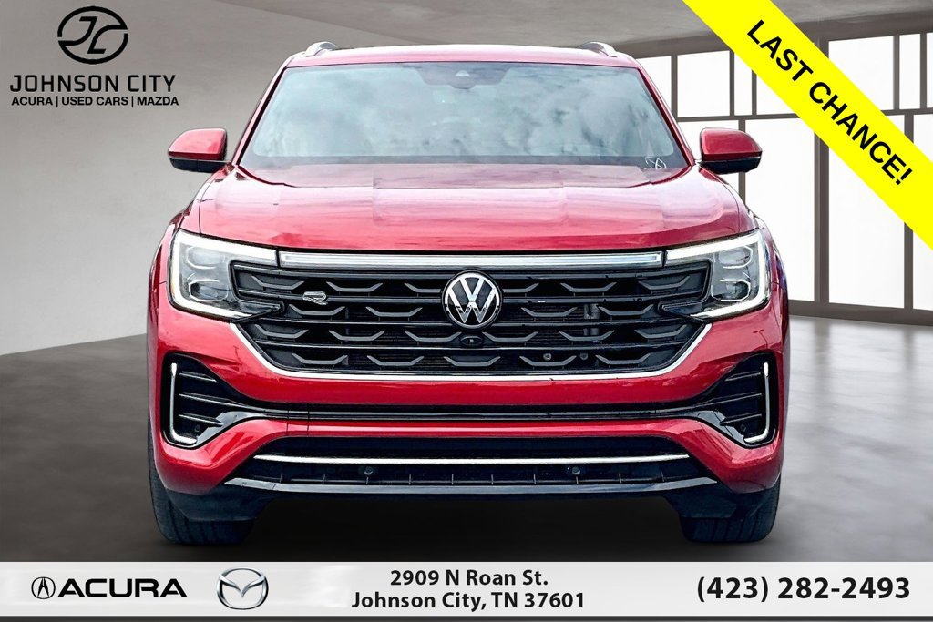 Used 2024 Volkswagen Atlas Cross Sport SEL Premium R-Line AWD/4WD image 3