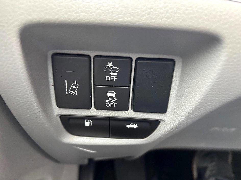 Used 2019 Acura TLX image 27