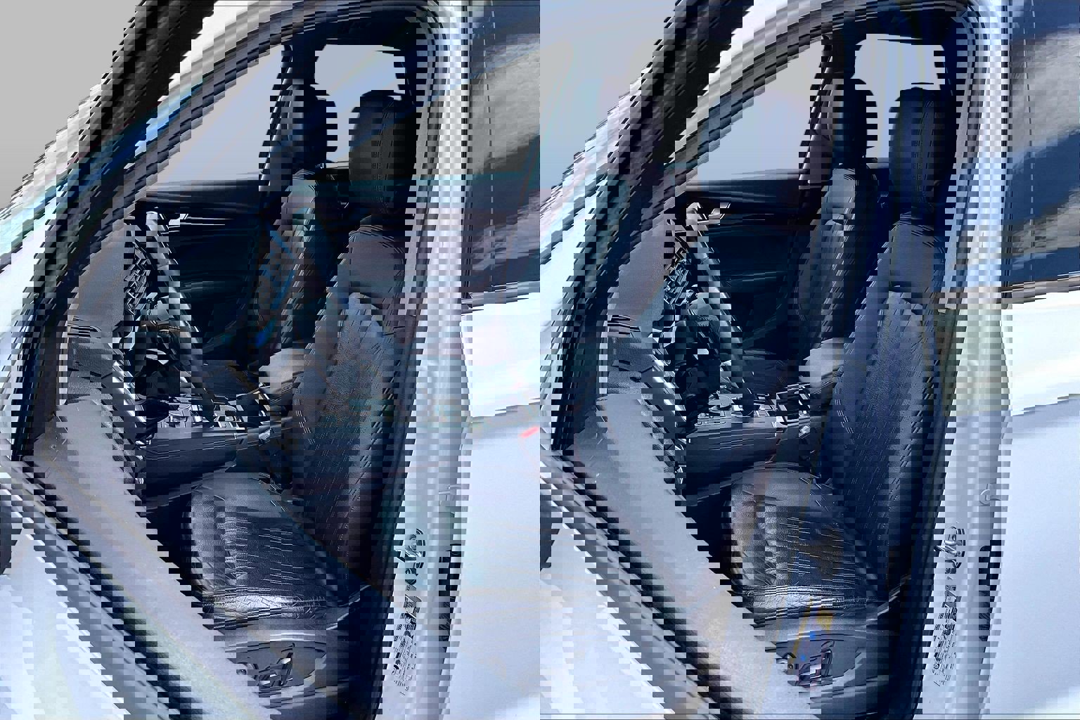 Used 2018 Audi Q5 2.0T Premium w/ Convenience Package AWD/4WD image 23