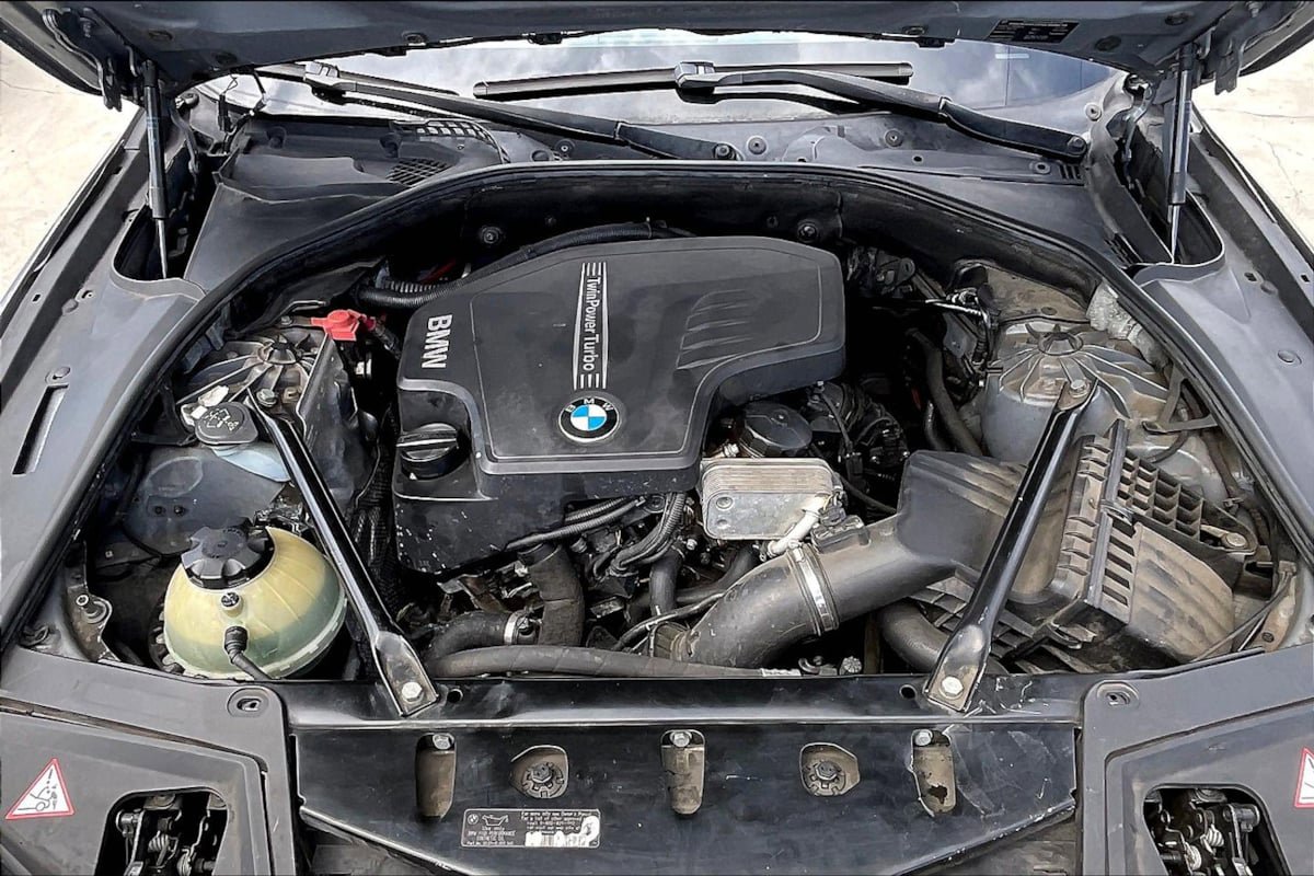 Used 2014 BMW 528i Sedan image 10