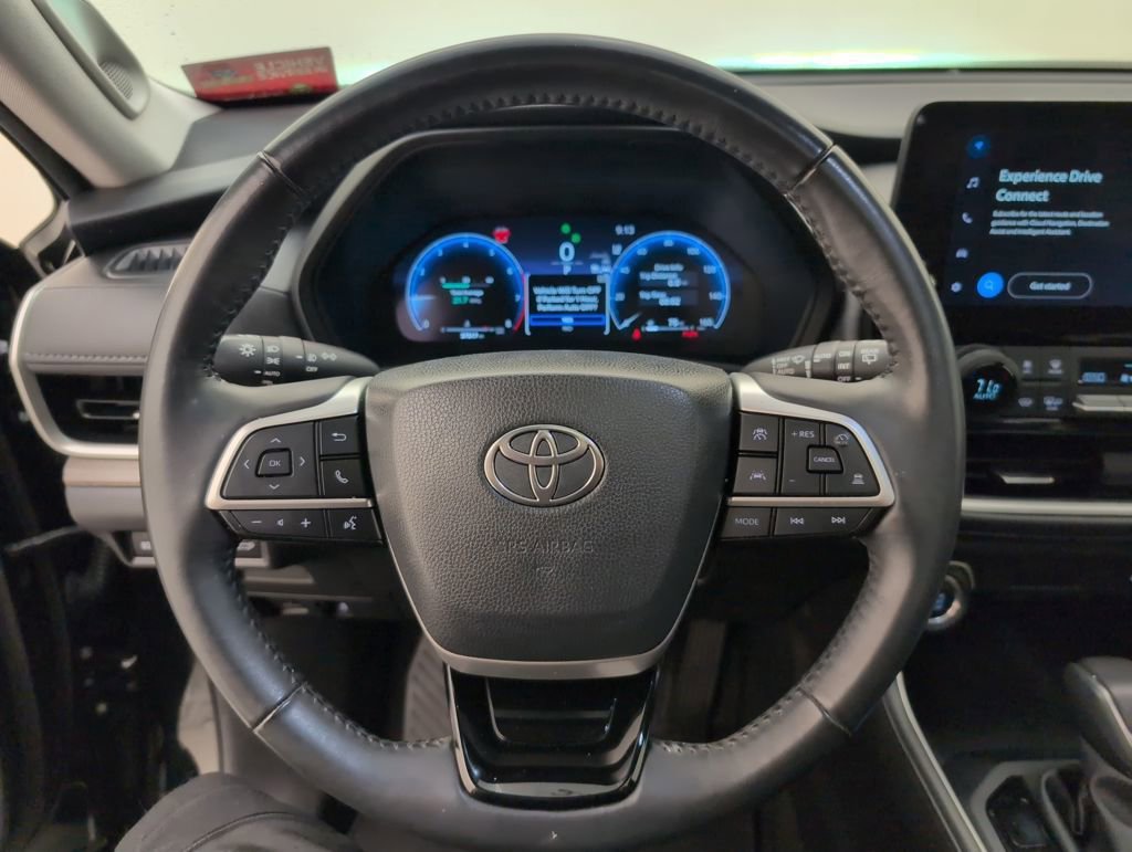 Used 2024 Toyota Grand Highlander Limited image 42