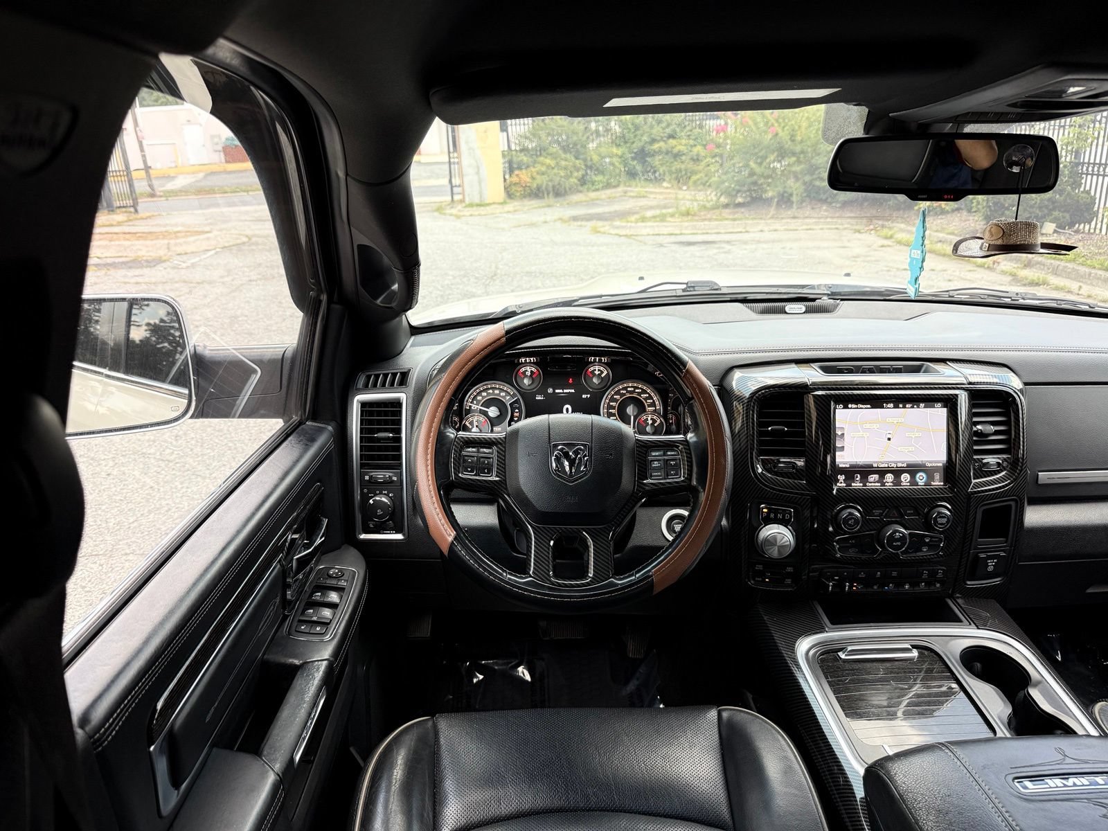 Used 2017 RAM 1500 Limited AWD/4WD image 32