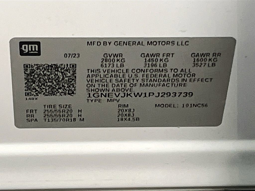Used 2023 Chevrolet Traverse RS image 35