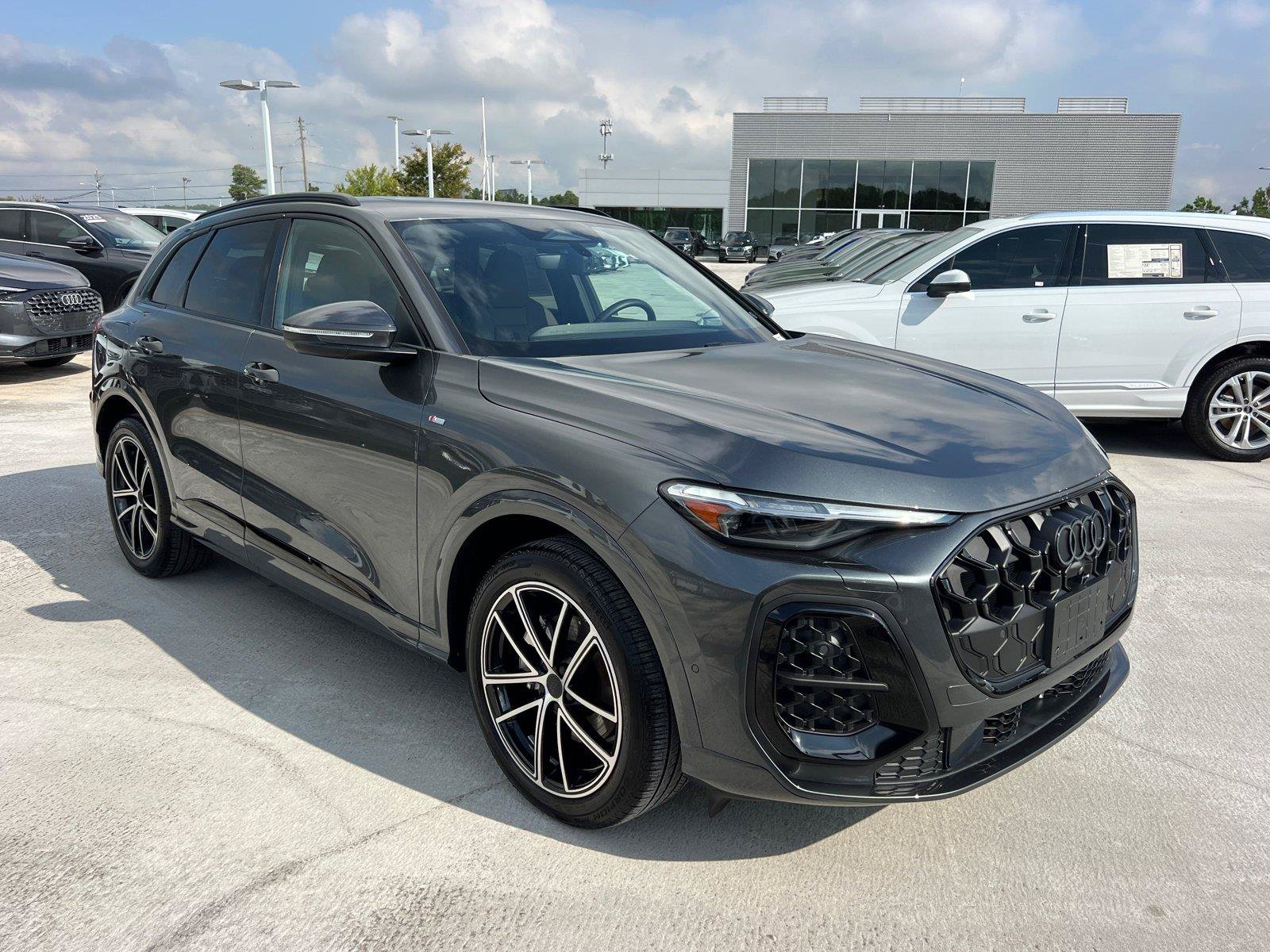 Used 2026 Audi Q5 Prestige AWD/4WD image 3