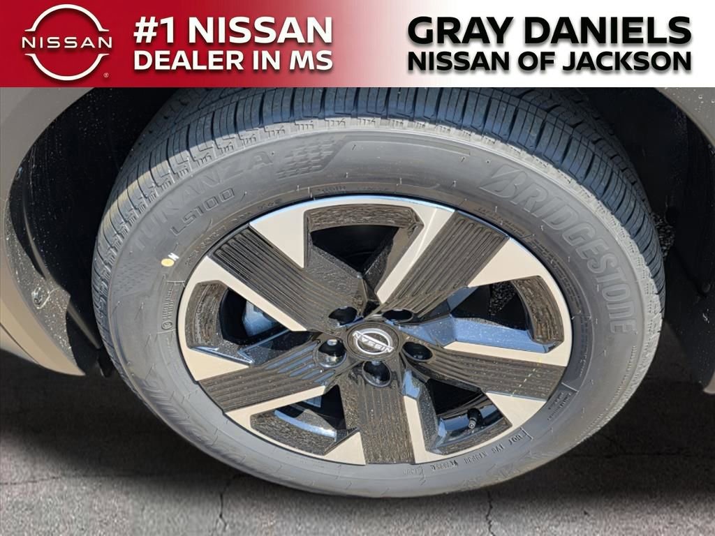 New 2025 Nissan Kicks SV w/ SV Premium Package AWD/4WD image 18