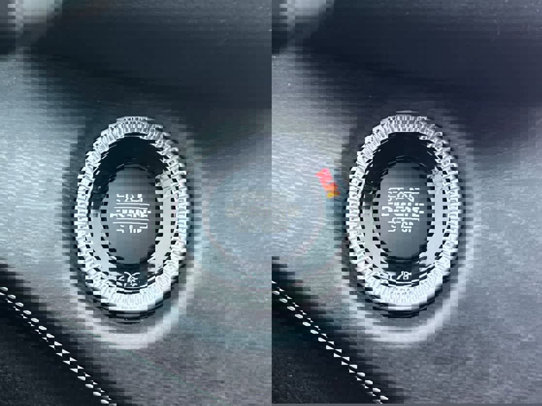 Used 2024 Jeep Grand Cherokee Overland w/ Trailer Tow Package image 23