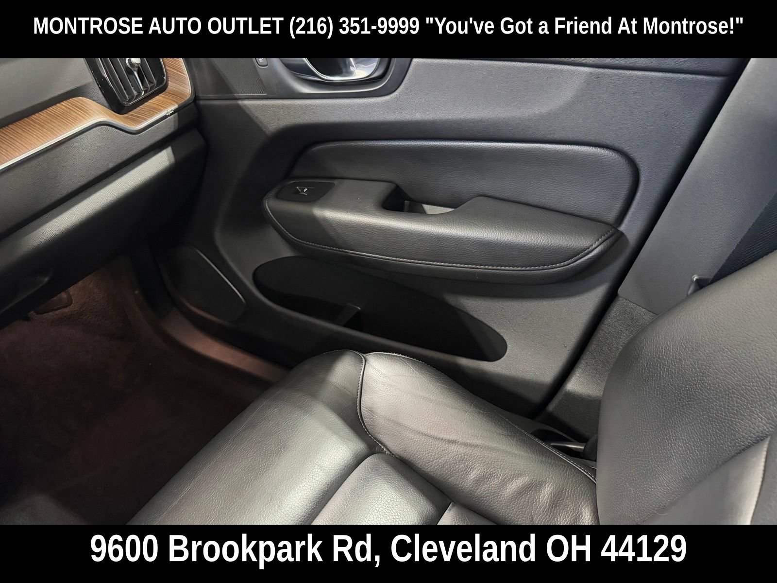 Used 2021 Volvo XC60 T5 Momentum w/ Protection Package AWD/4WD image 43