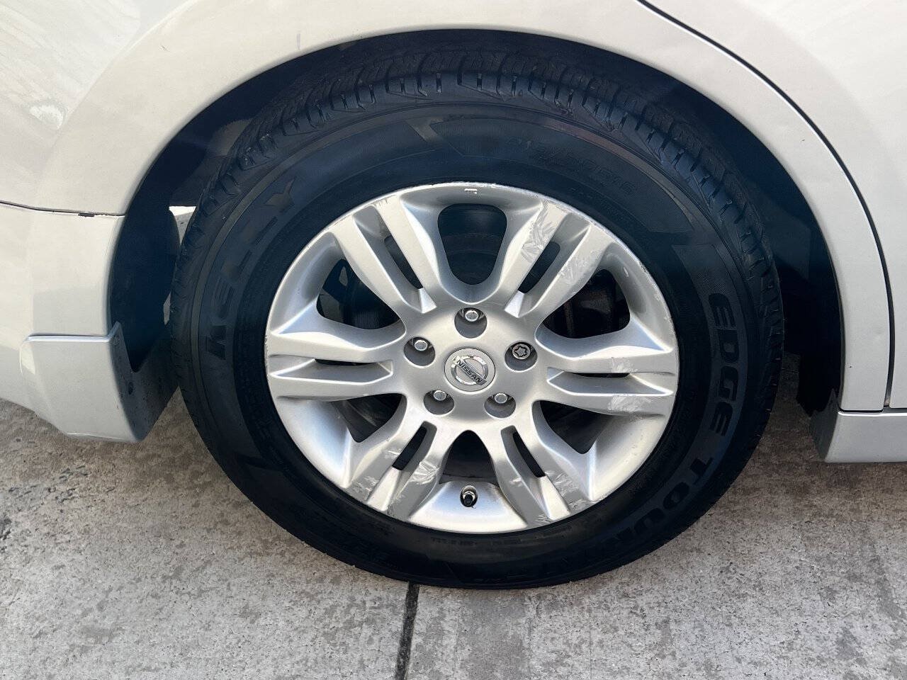 Used 2012 Nissan Altima 2.5 SL w/ 2.5SL Pkg FWD image 10