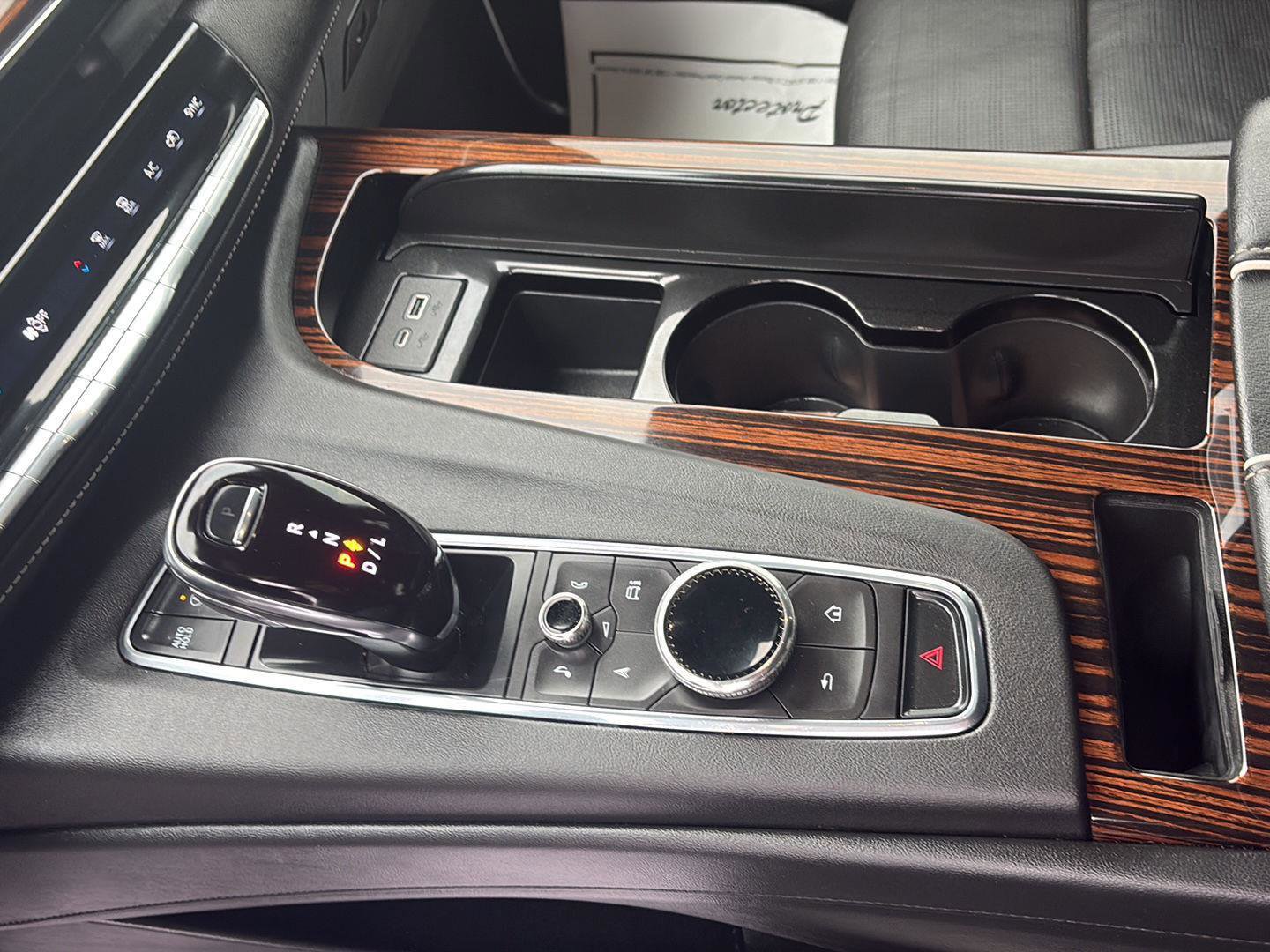 Used 2023 Cadillac Escalade Premium Luxury w/ Performance Package AWD/4WD image 26