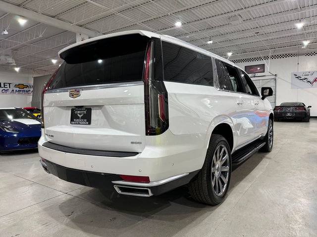 Used 2024 Cadillac Escalade ESV Premium Luxury w/ LPO, Floor Liner Package AWD/4WD image 6