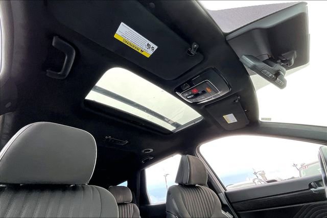 Used 2024 Hyundai Palisade Calligraphy image 22