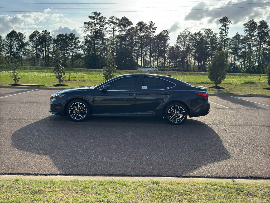 Used 2026 Toyota Camry XLE image 27