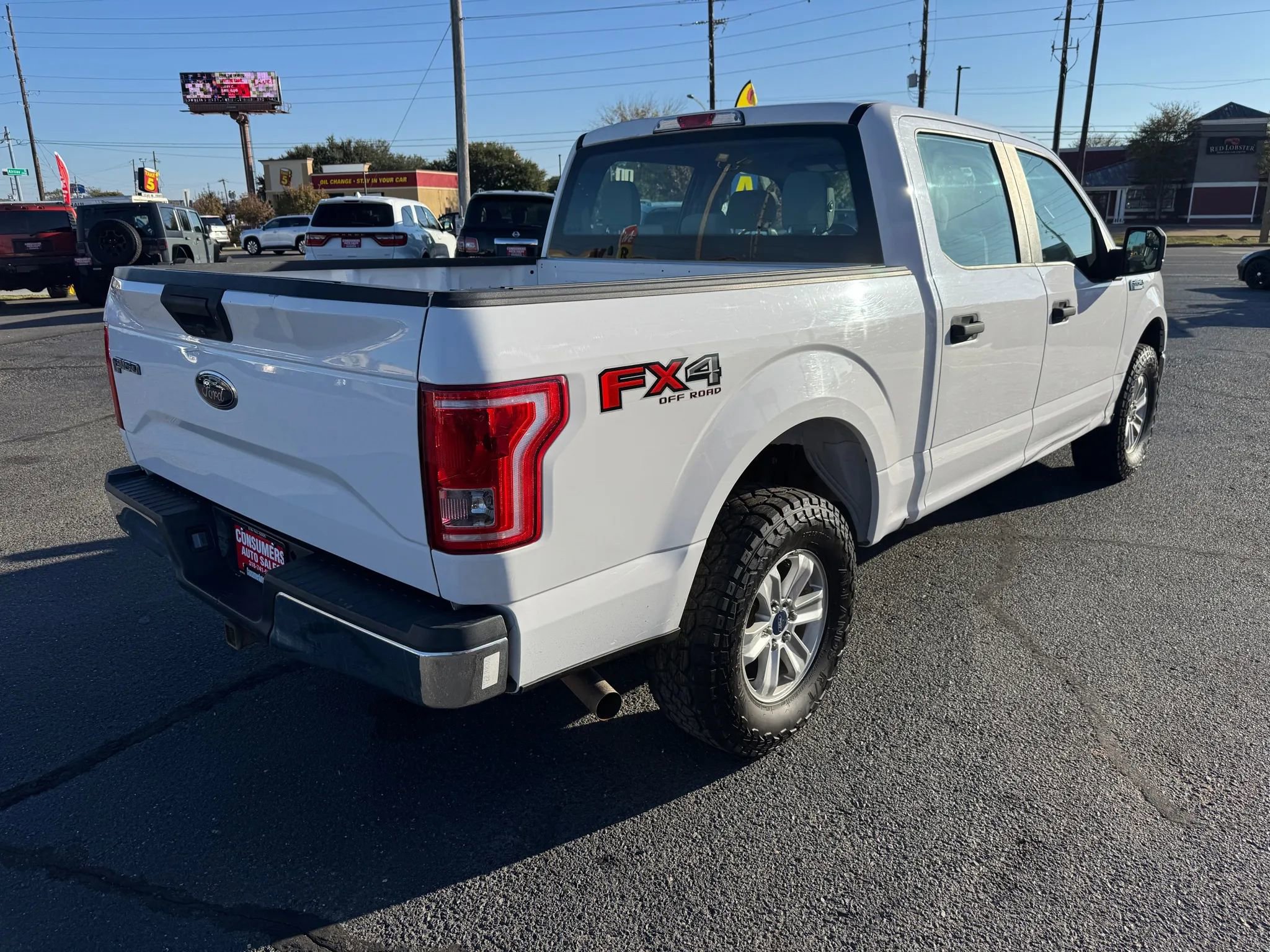 Used 2017 Ford F150 XL w/ Equipment Group 101A Mid image 3