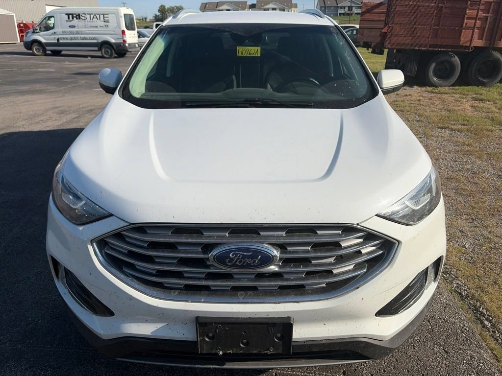 Used 2019 Ford Edge SEL w/ Equipment Group 201A AWD/4WD image 2