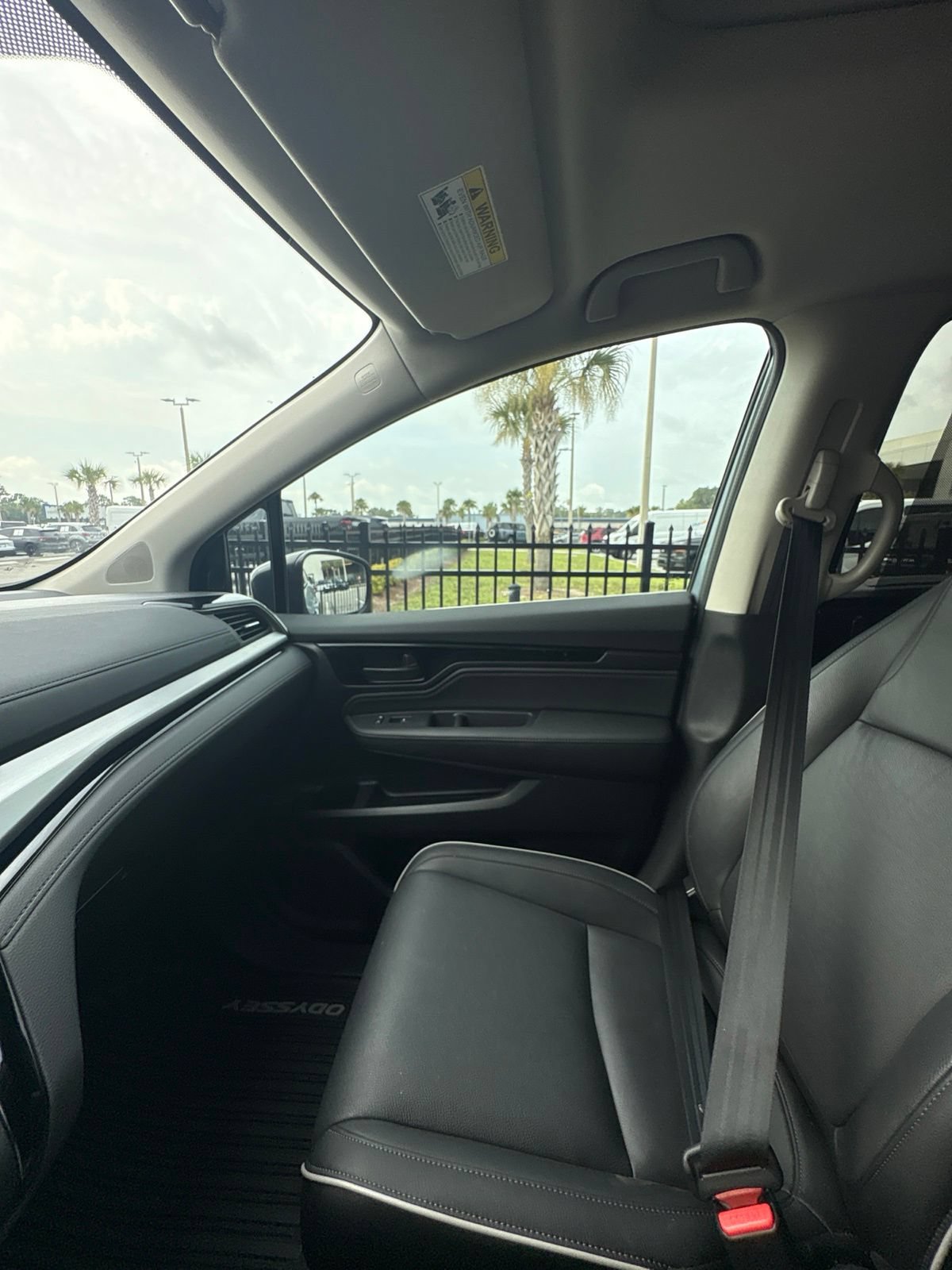 Used 2025 Honda Odyssey Touring image 39