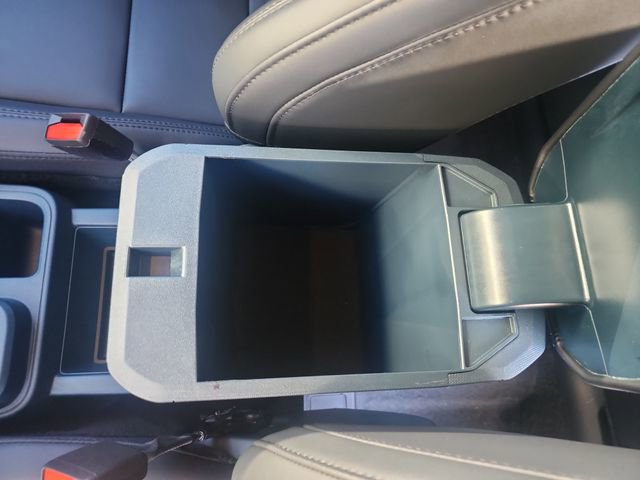 Used 2025 Ford Maverick Lariat w/ Black Appearance Package image 23