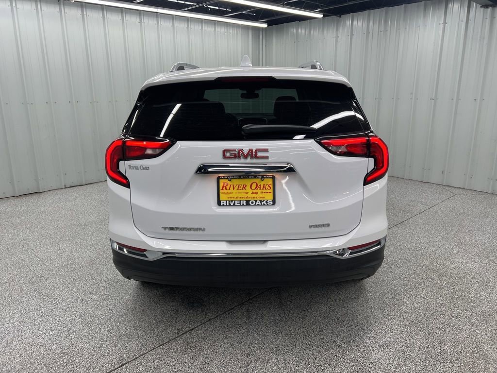 Used 2020 GMC Terrain SLT w/ Preferred Package image 5