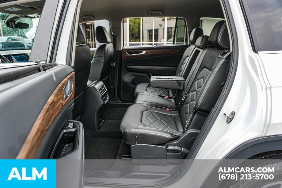 Used 2025 Volkswagen Atlas SE FWD image 20
