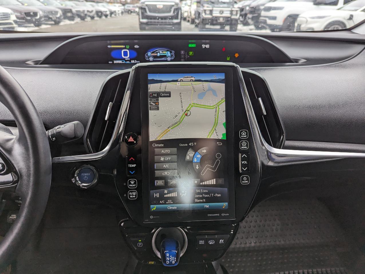 Used 2022 Toyota Prius Prime XLE image 20