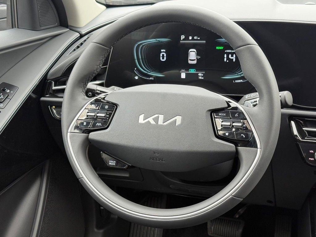 New 2026 Kia Niro EX image 8