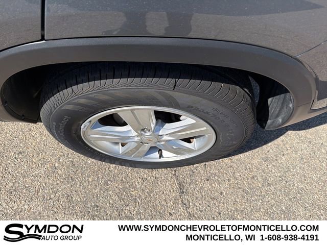 Used 2019 Chevrolet Trax LT w/ LT Convenience Package image 23