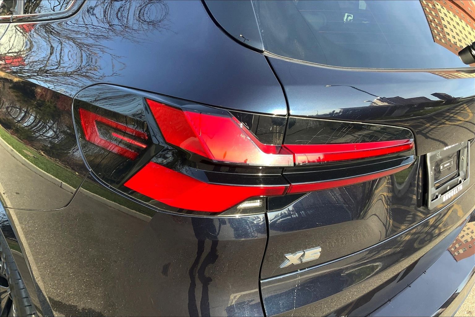 Used 2024 BMW X5 M60i image 28