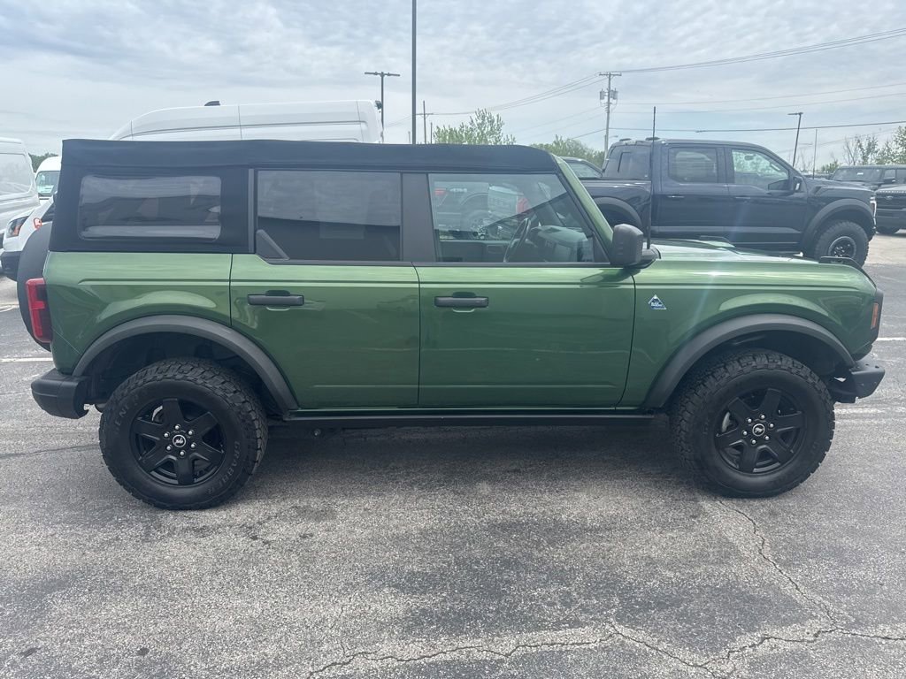 Used 2022 Ford Bronco Black Diamond AWD/4WD image 8