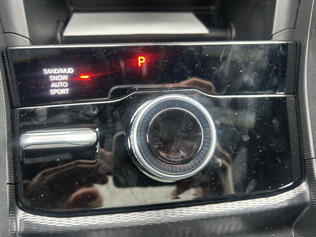 New 2025 Jeep Grand Cherokee L Limited w/ Black Appearance Package image 24