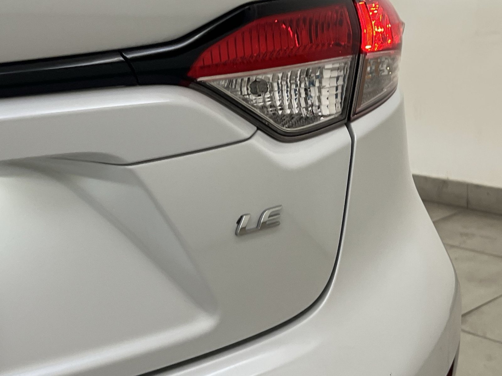 Used 2025 Toyota Corolla LE FWD image 25