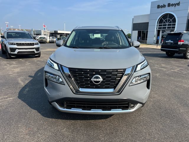 Used 2023 Nissan Rogue Platinum w/ Platinum Premium Package AWD/4WD image 2