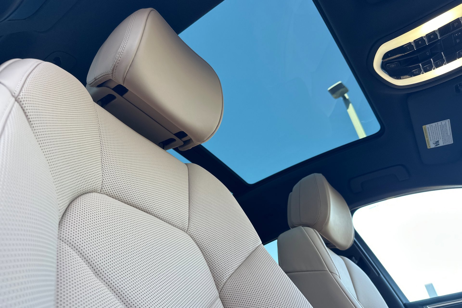 New 2026 Porsche Macan S image 19